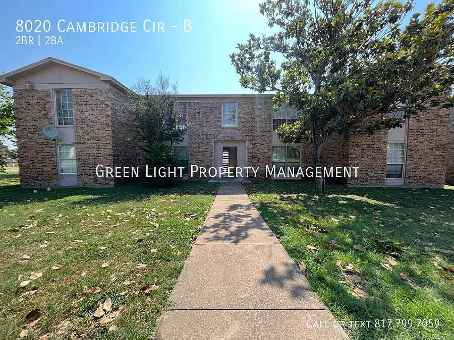 8020 Cambridge Cir #B