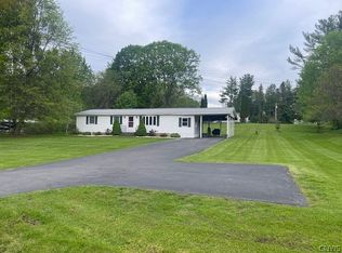 126 Oswego River Rd, Phoenix, NY 13135