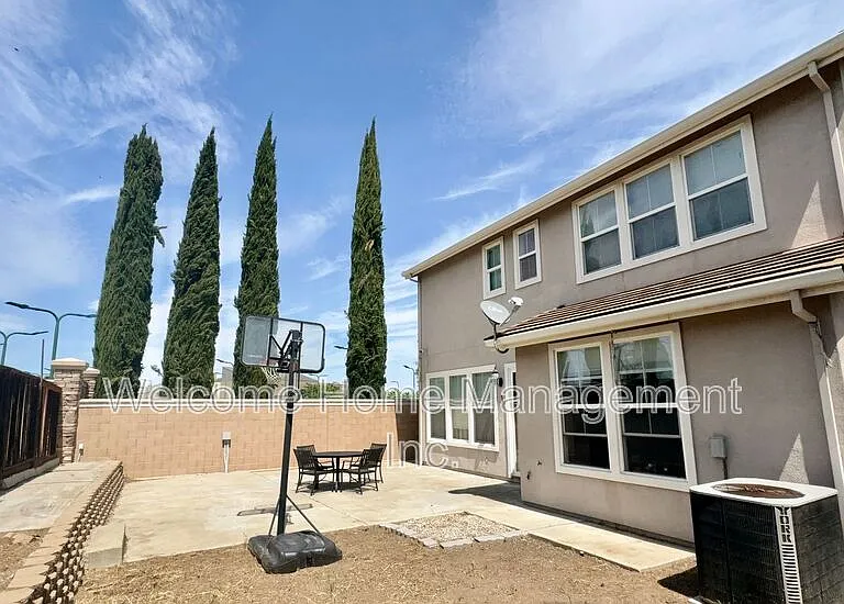 6011 Daffodil Dr — Photo 23