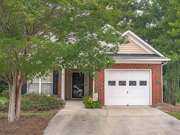 2nd image of 869 Sandmyrtle Cir