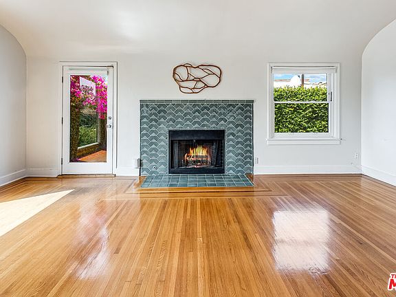 2nd image of 7315 Waring Ave