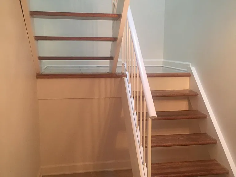 9917 Betteker Ln — Photo 8