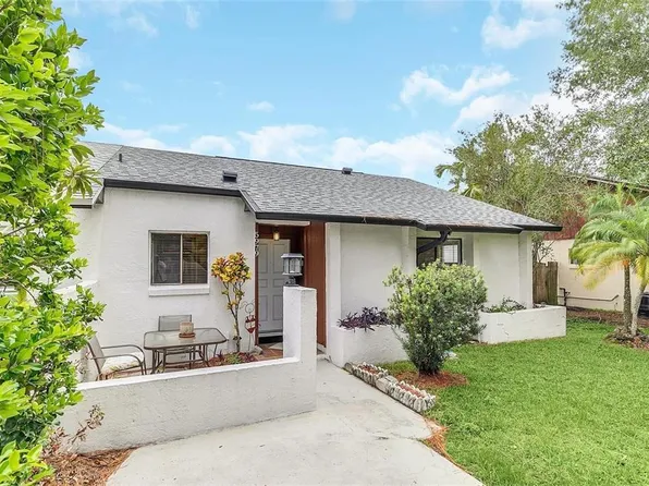 5979 Brown Bark Dr, Orlando, FL 32822