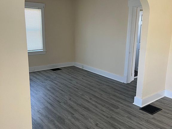 4th image of 3013 Taylor Blvd