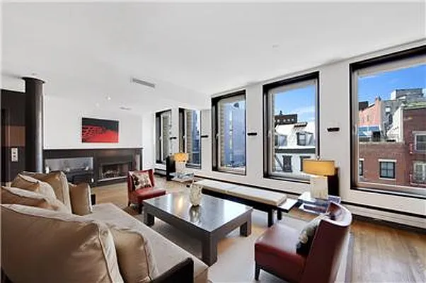 Sold by Isaacs Ganz Real Estate | media 3