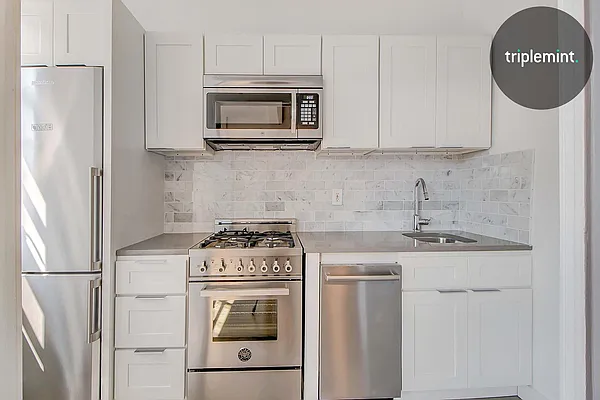 Rented by Triplemint | media 12