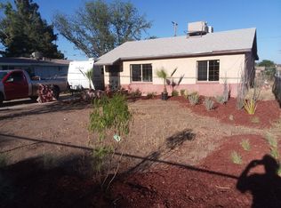 3018 Carver St, Carlsbad, NM 88220