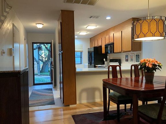 3rd image of 7122 Wood Hollow Dr APT 76