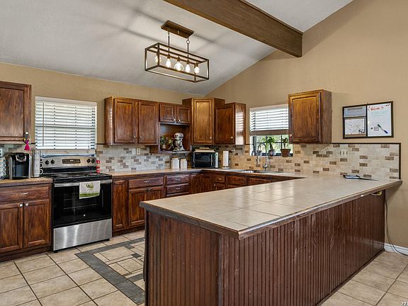 3rd image of 5080 Purgatory Road