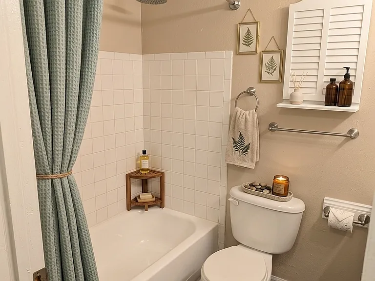 Boulder Creek Apartments — Photo 11