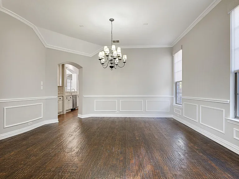 10229 Fire Ridge Dr — Photo 12