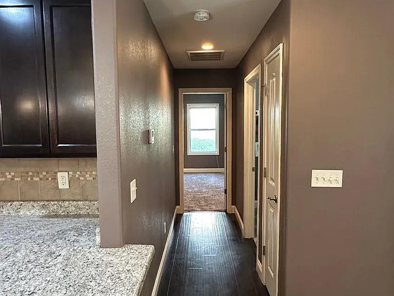 335 Lyle Curtis Cir — Photo 25