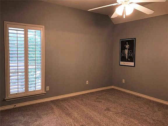 4th image of 11249 Diamond Oaks Ct