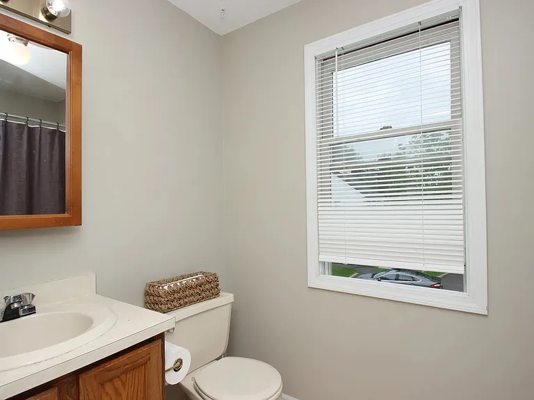36 Southgate Dr #36 — Photo 13