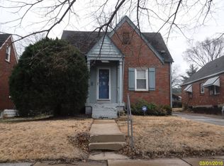 6922 Raymond Ave, Saint Louis, MO 63130