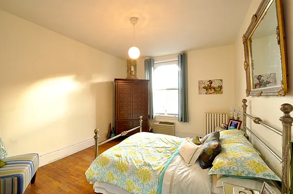 Sold by Jackson Heights Properties Real Estate LLC | media 12