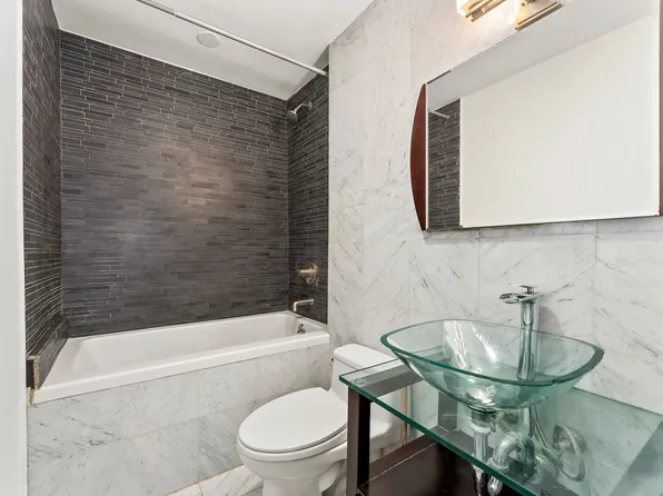 303 West 149th Street 2F image 10 of 10