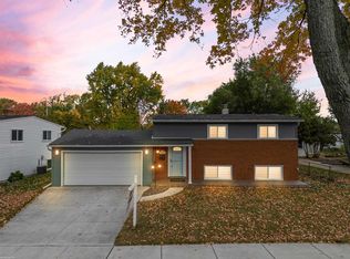 12343 Burtley Dr, Sterling Heights, MI 48313