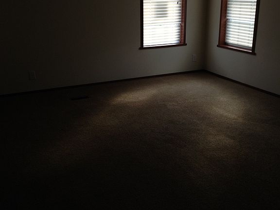 2nd image of 405 Salem Dr