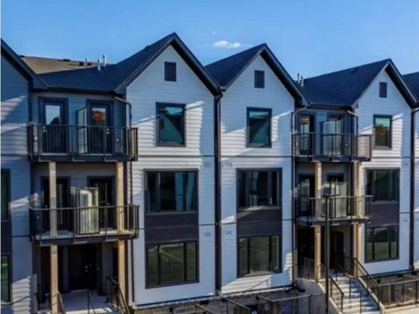 708 Woolwich St, Guelph, ON