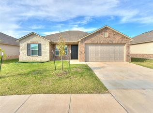 1828 Oxen Ln, El Reno, OK 73036