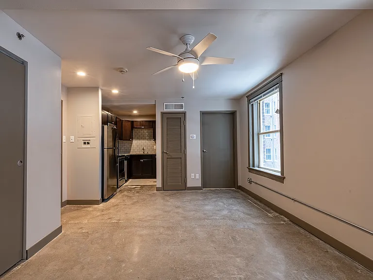 New Yorker Lofts — Photo 17