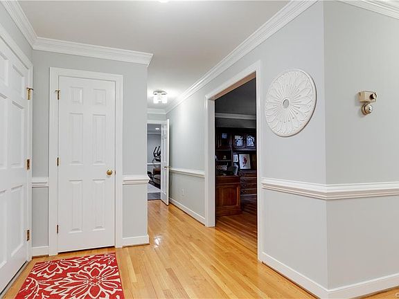 4th image of 501 Belle Grove Ln