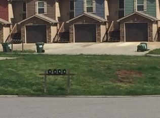 996 S Ash Ridge Dr UNIT C, Clarksville, TN 37042
