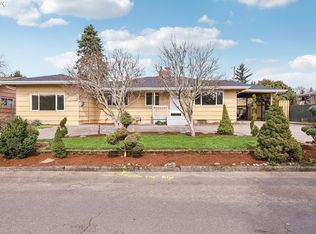 18021 SE Mill Ct, Portland, OR 97233