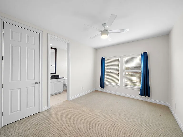 2828 Sherwin St — Photo 28