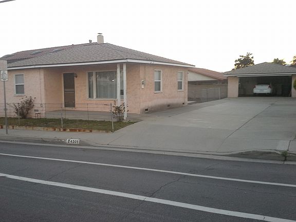 3rd image of 24301 Eshelman Ave