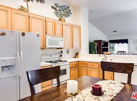 3rd image of 11920 Ambrosio Dr