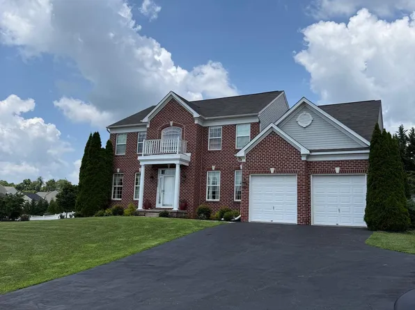 2320 Nevada Dr, Manchester, MD 21102