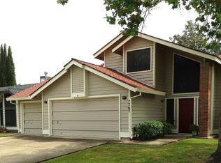 7767 River Village Dr, Sacramento, CA 95831