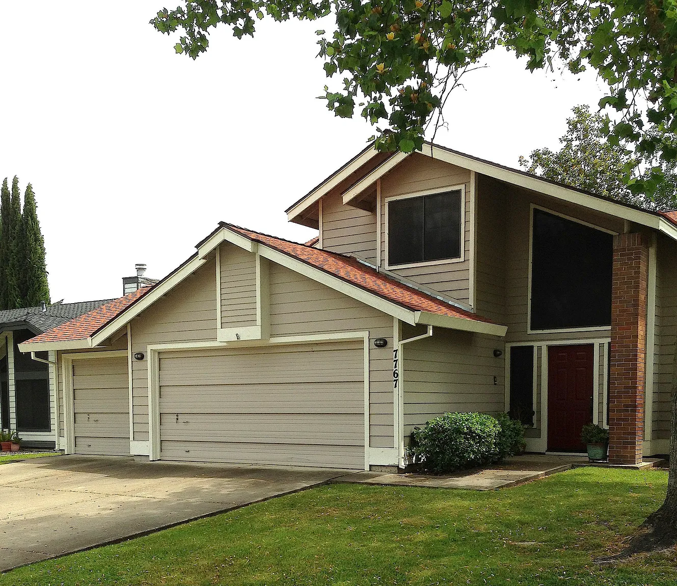 7767 River Village Dr photo 1