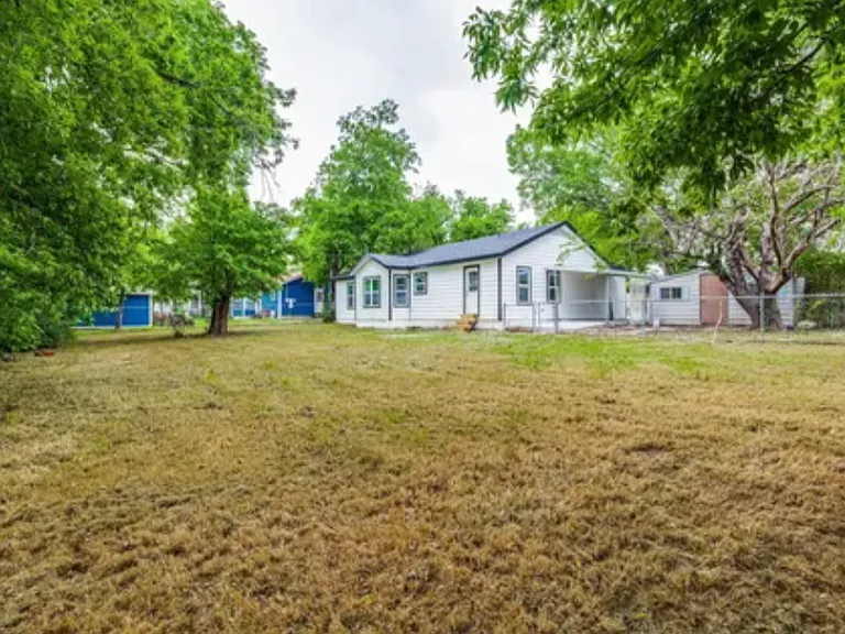 3732 Cheryl St — Photo 5