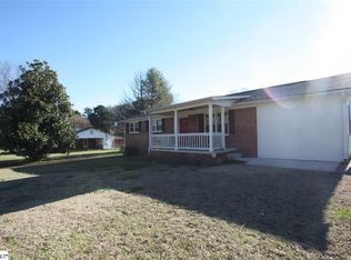 604 E Darby Rd, Taylors, SC 29687