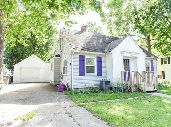 312 E Van Hoesen Blvd, Portage, MI 49002