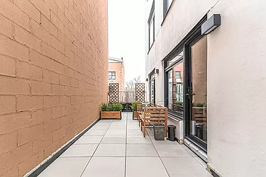 Rented by MySpaceNYC