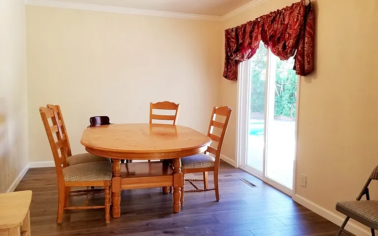 4760 Castlewood Dr — Photo 7