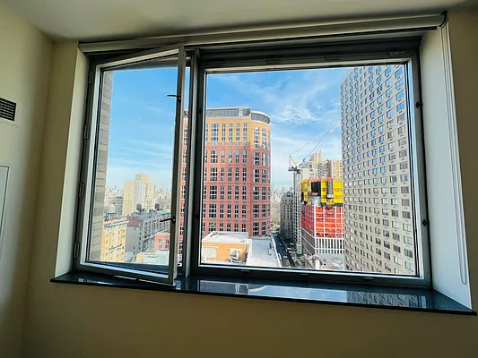 Rented by Living Quest Real Estate Inc. | media 29