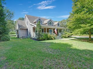 4 High Meadow Ln, Oak Bluffs, MA 02557