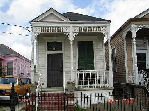 3rd image of 4823 Camp St