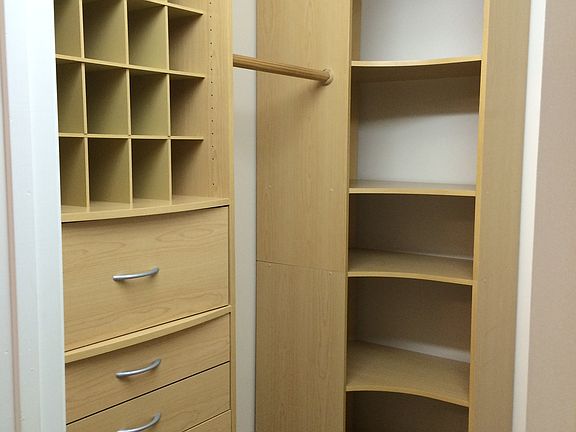 Master custom closet