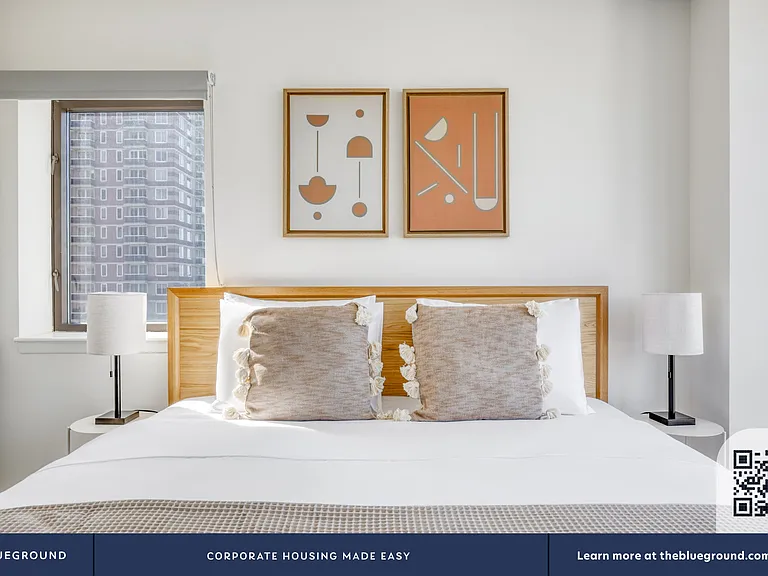 520 W 43rd St #24B — Photo 10