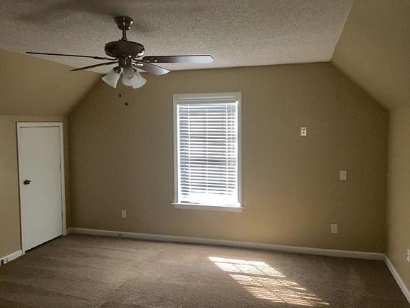 5th image of 8236 Red Creek Dr