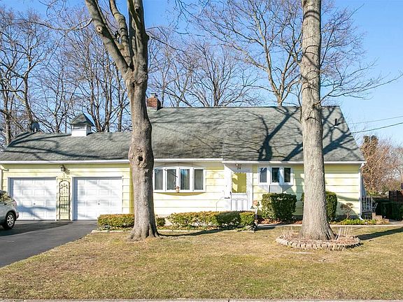 2nd image of 24 Westwood Dr