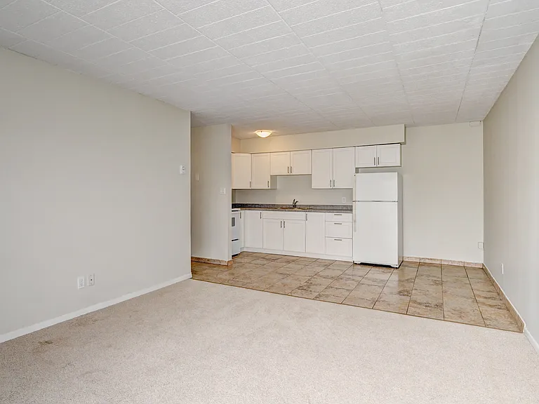 65 Timmins Cres — Photo 9