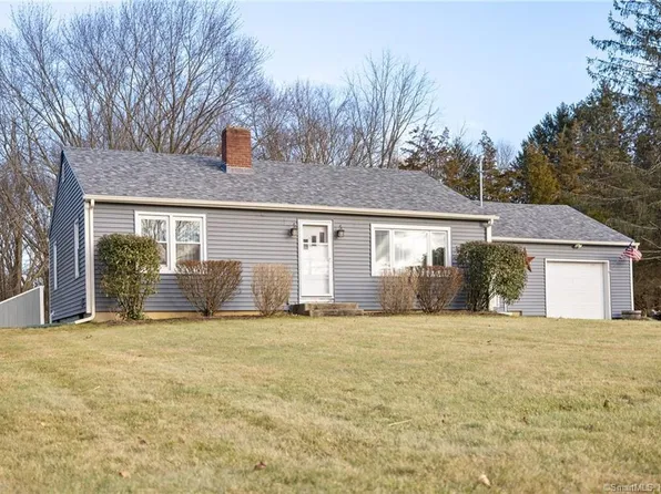 125 Pautipaug Hill Road, Sprague, CT 06330