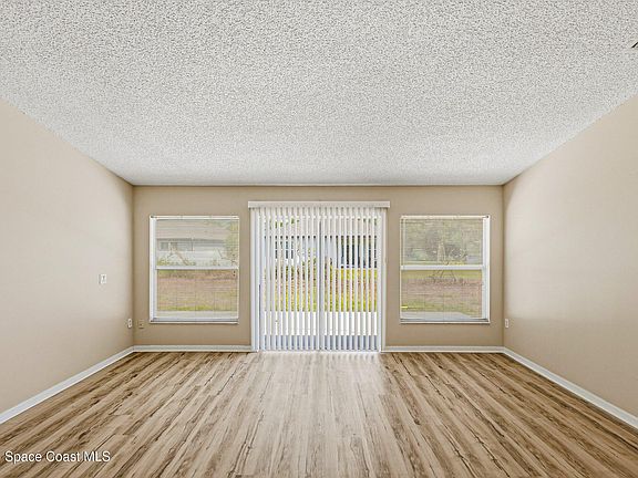 5th image of 483 Freeman Rd NW